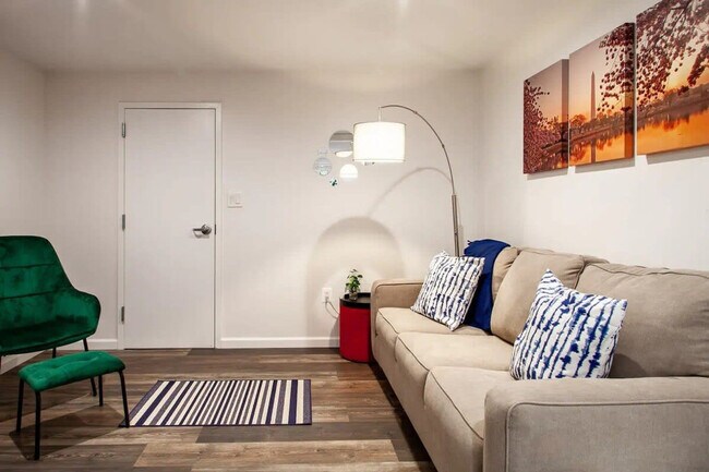 Photo - 1804 N Tuckahoe St Unidad ID1037708P