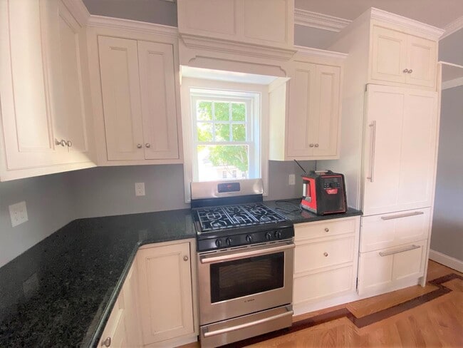 Photo - 66 Dudley St Unit 2