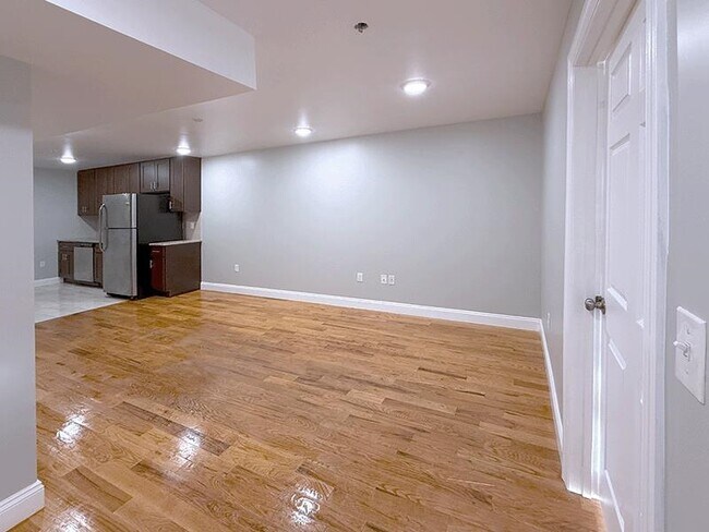 Photo - 381 Communipaw Ave Unit 2B