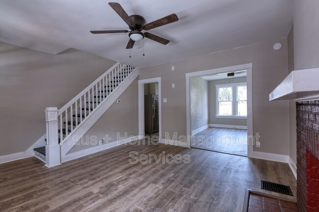Photo - 66 Dewey St