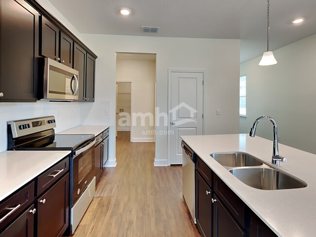 Photo - 1126 Walden Pond Dr