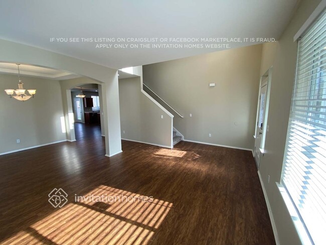 Photo - 209 Phoenix Ave SW