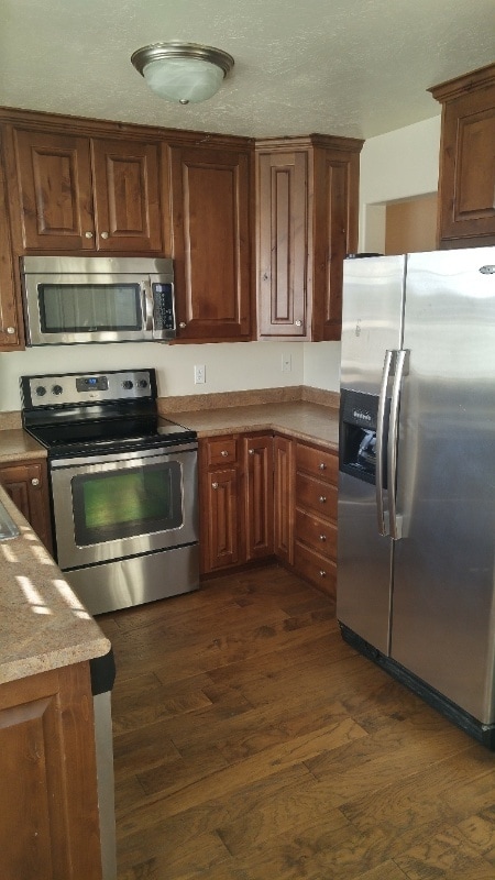 Photo - 1672 E 450 N