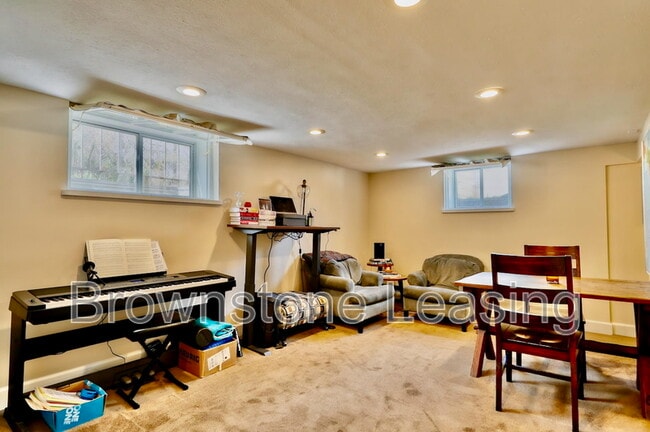 Photo - 869 Ogden St Unit #3