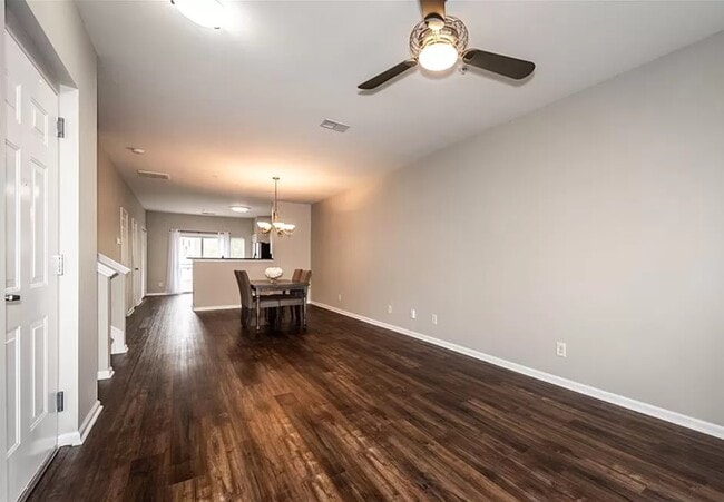 Building Photo - 519 Donatello Ave Rental