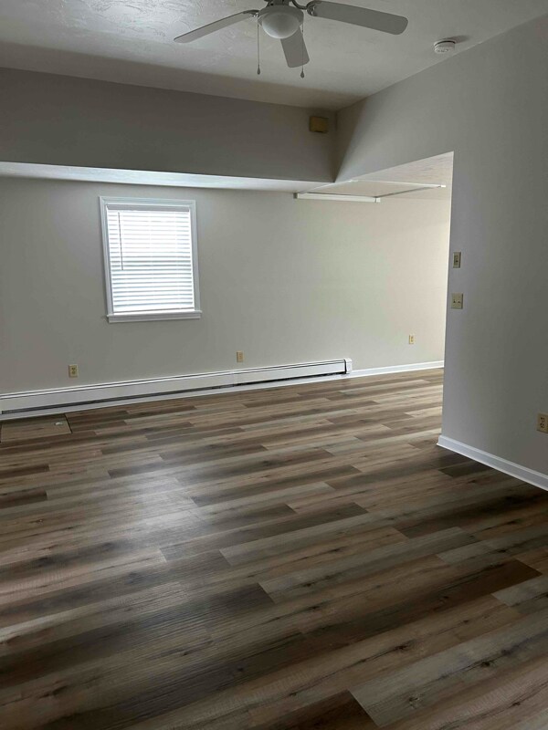 Photo - 298 N Main St Unit R1