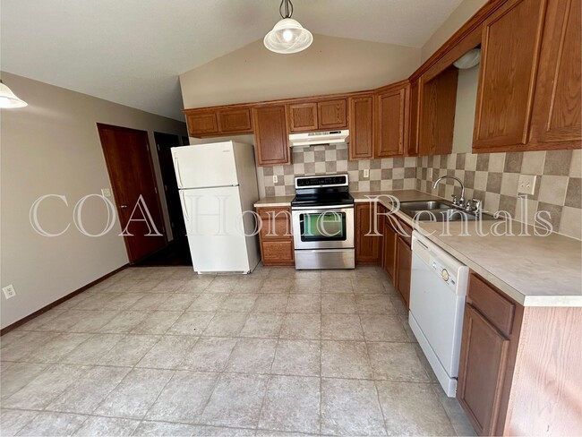 Photo - Kinkaid. Apartment Unit KinKaid
