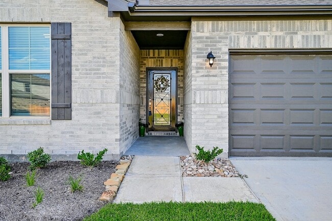 Photo - 5707 Aurora Grns Ln