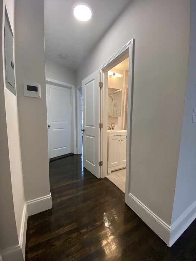 Photo - 16 Saint Germain St Unidad 8