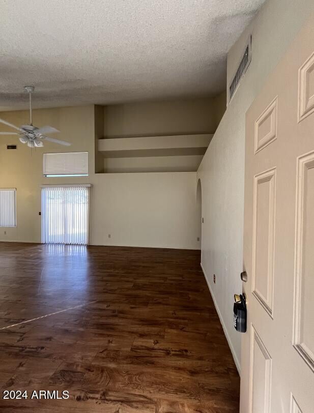 Photo - 3961 W Chicago St