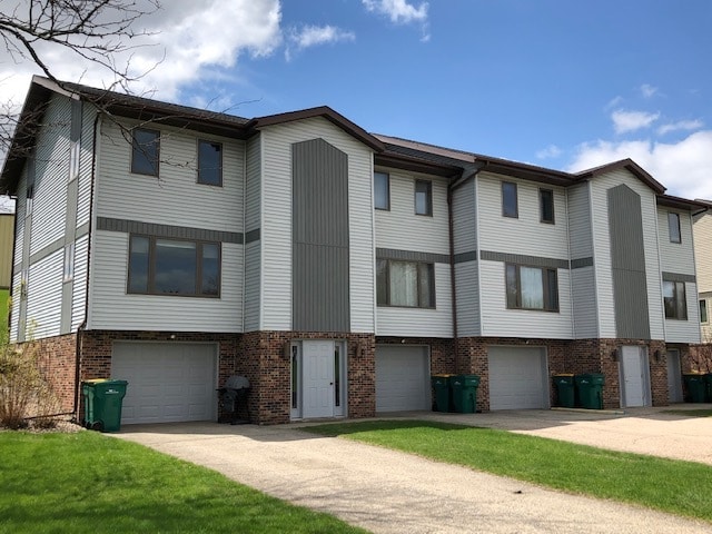 Photo - 1361 Field Ct