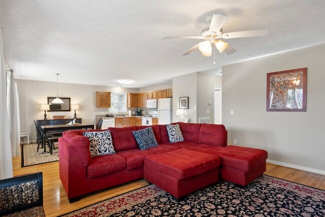 Photo - 3-Bedroom in Town of Farmville with One-Le...