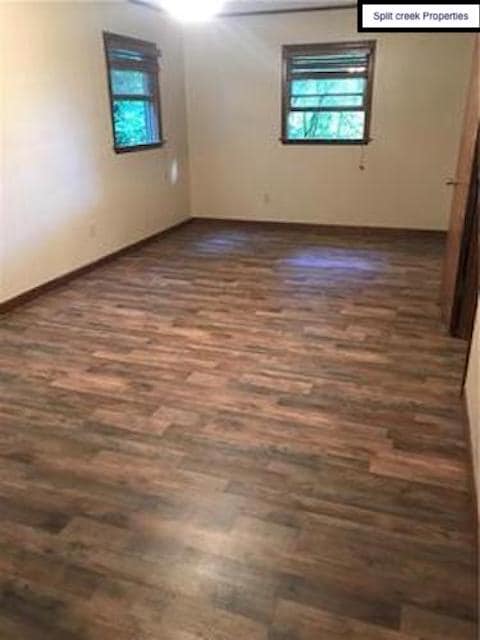 Photo - 138 Cameron Ter Unit Room 1