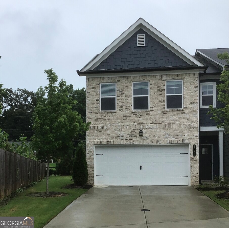 Photo - 5583 Hislop Ln