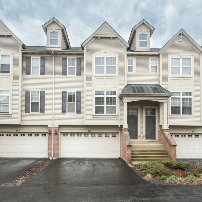 Building Photo - 401 N Commerce St