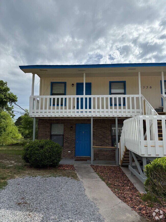 Building Photo - Coastal 2BR in Gulf Breeze – Quiet Cul-De-... Unit C Rental