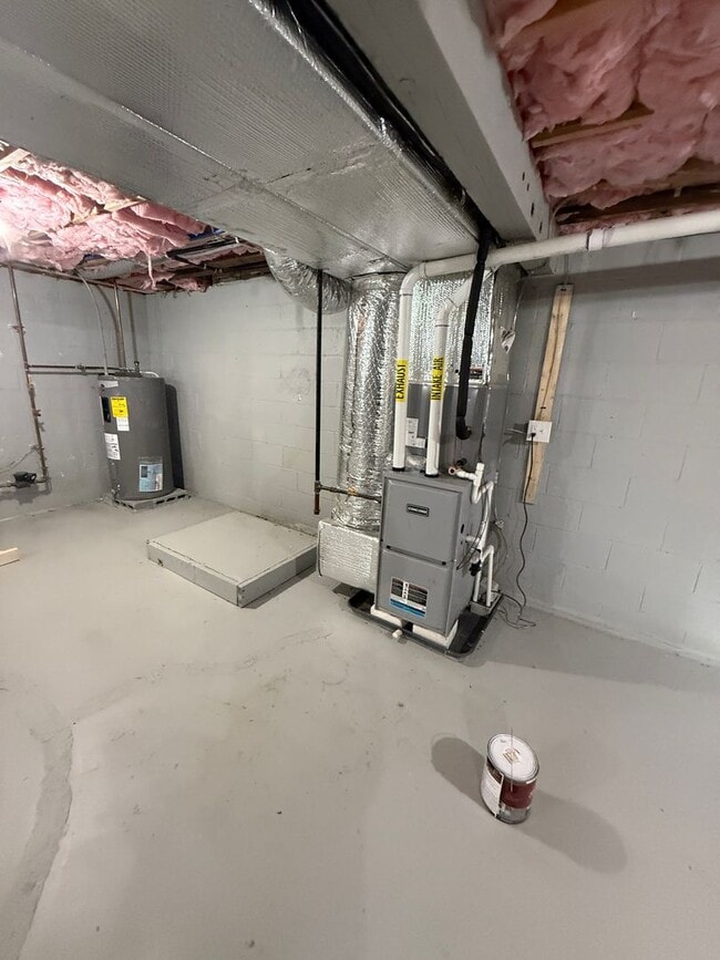 Photo - Lovely 3 bedroom, 1 bath ranch style home.