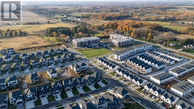 Photo - 1975 Fountain Grass Dr Unité 307