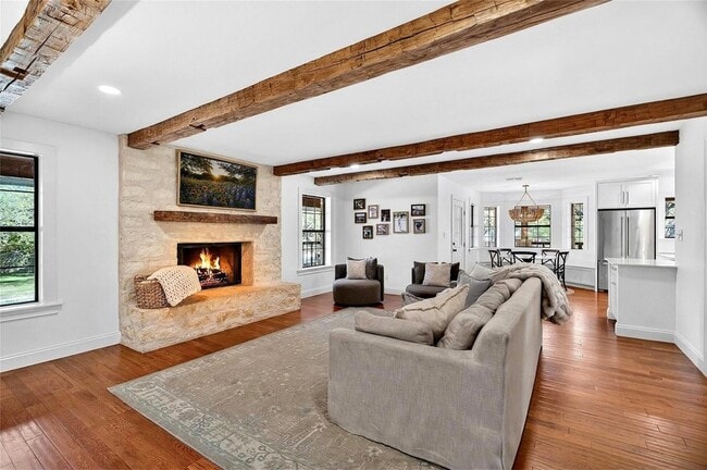 Photo - 301 Medlin Creek Loop