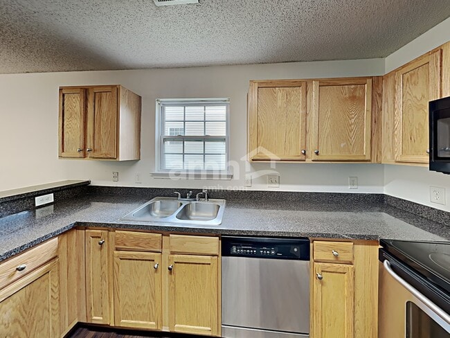 Photo - 7316 Aragorn Ln