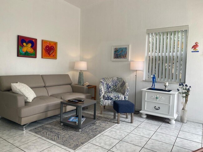 Photo - 4532 Bougainvilla Dr