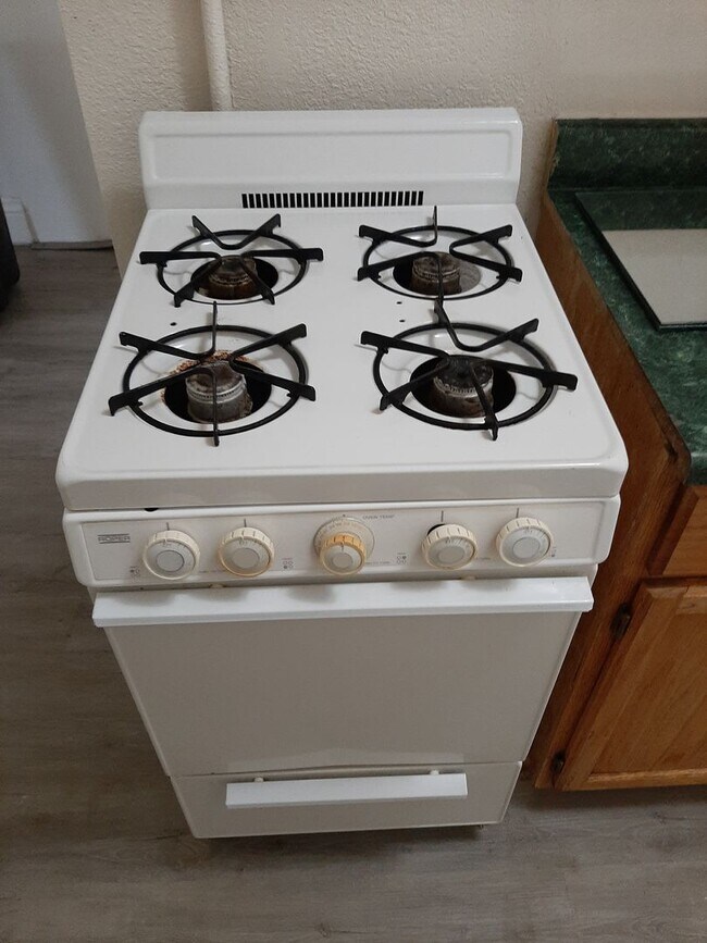 Photo - (1614 8th Ave)