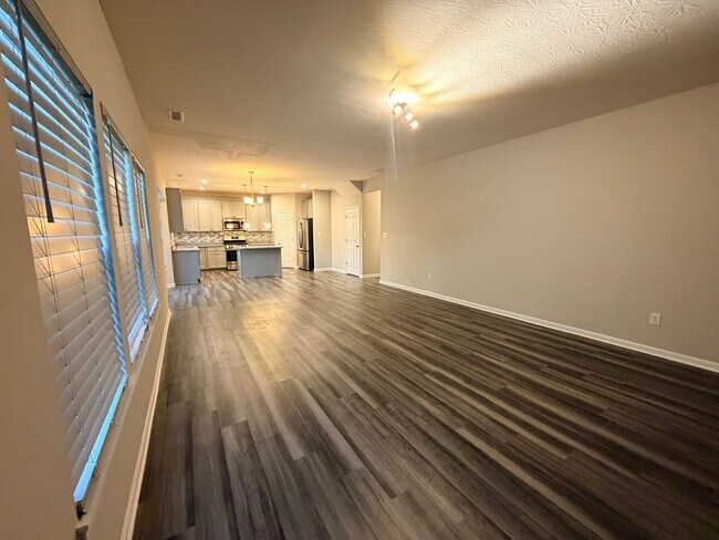 Photo - 1325 Horse Shoe Bnd