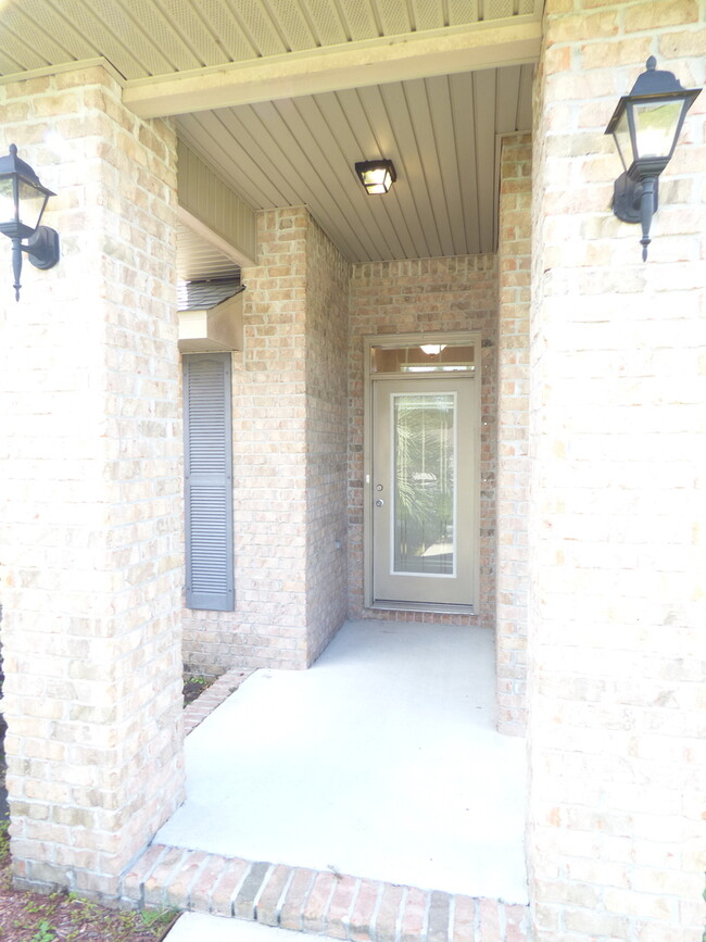 Photo - Great 4 Bedroom Available in Pace House