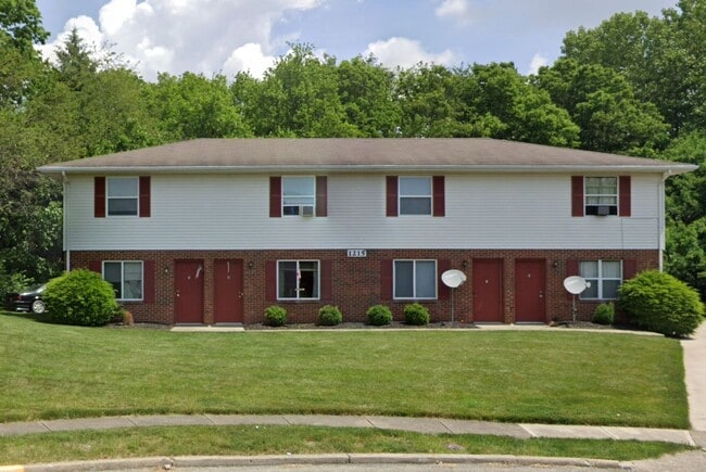 Building Photo - Spacious 2-Bedroom Living in a Quiet Community! Unit 1210-C Bunker Hill