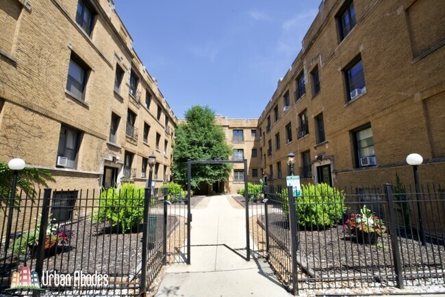 Building Photo - 730 W Roscoe St Unit M183 Rental