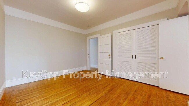 Photo - 1412 Lyon St Unit #A
