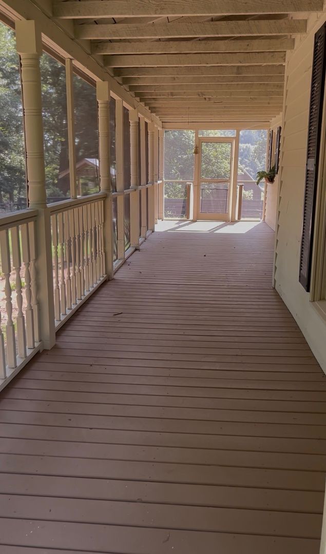 Photo - 3639 White Sulphur Rd