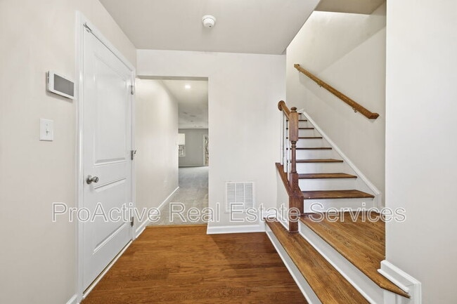 Photo - 4301 Whitfield Ln