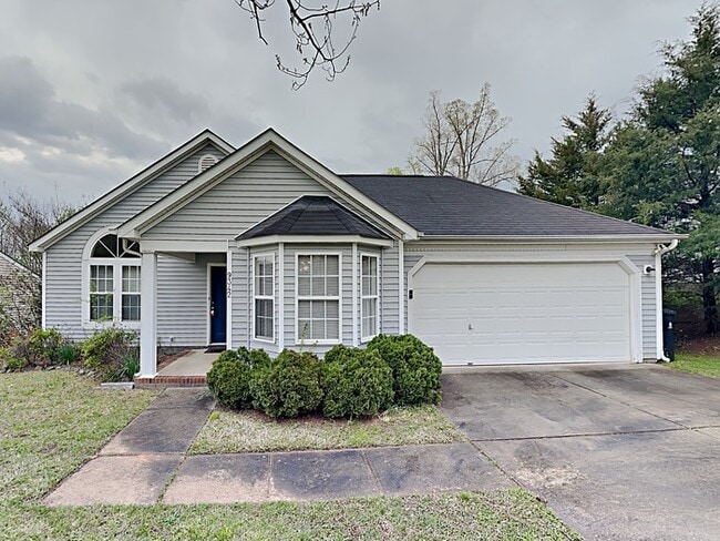 Building Photo - 9342 Tiger Lily Ln