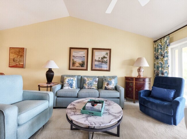 Photo - Peaceful pond 2BR/2BA condo in Naples, FL