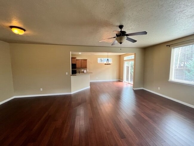 Photo - Three Bedroom in SW Bend Aspen Rim Neighborhood