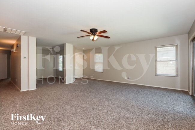 Photo - 2050 W Hayden Peak Dr