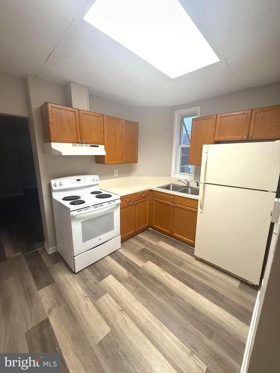 Photo - 106 N Market St Unit 6