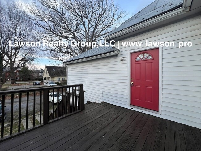 360 Mountain Ave SW Unidad Mountain 360 Unit B (Upper)