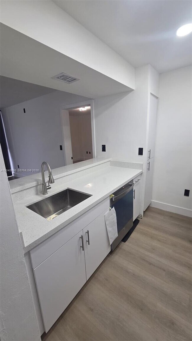 Photo - 7125 NW 186th St Unit B201