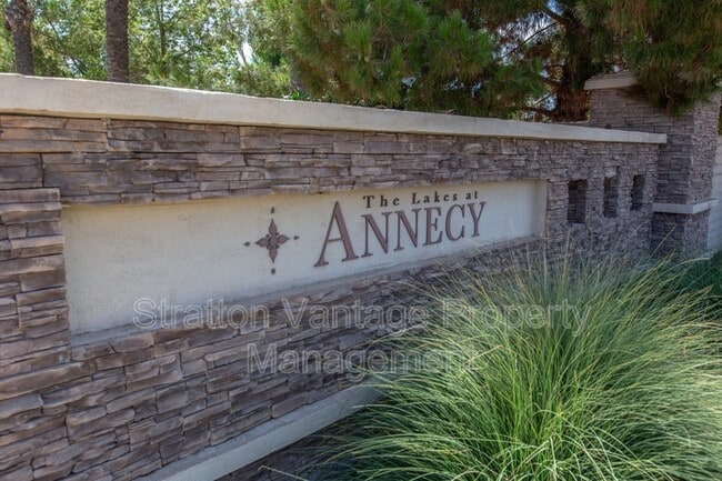 Photo - 2724 S Voyager Dr Condo Unit # 103