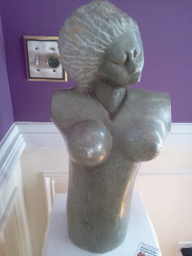 Photo - 832 Monroe Dr NE