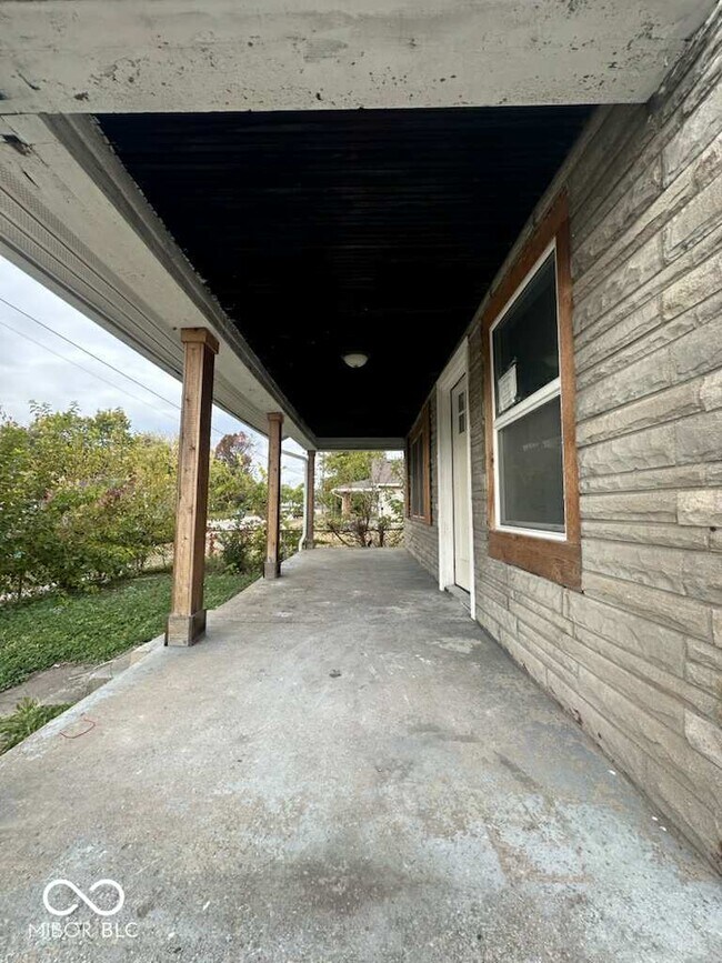 Photo - 2729 Columbia Ave