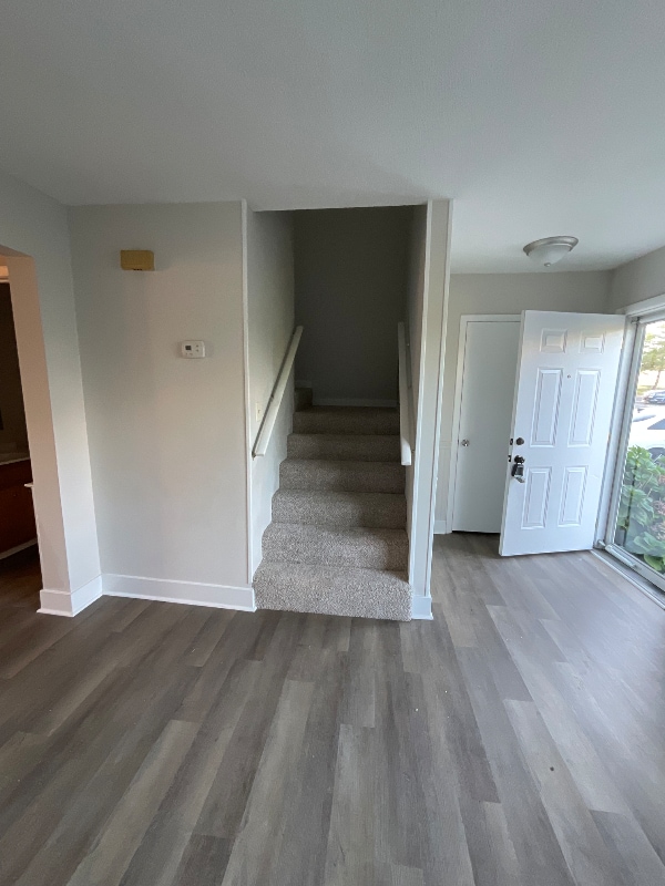 Building Photo - 102 Northwinds Dr Rental