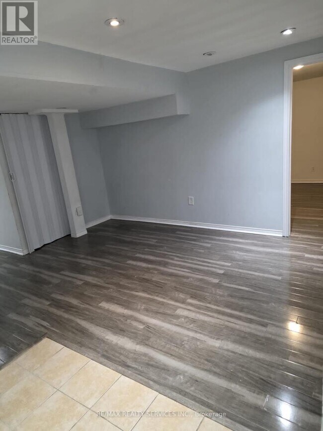 Photo - 24 Vivians Crescent