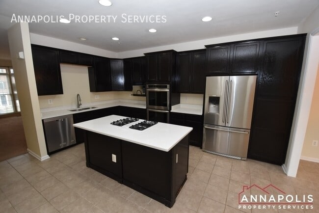 Photo - 2409 Jostaberry Way