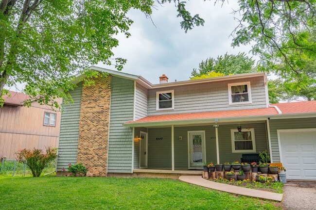 Photo - 6520 Tottenham Rd Townhome