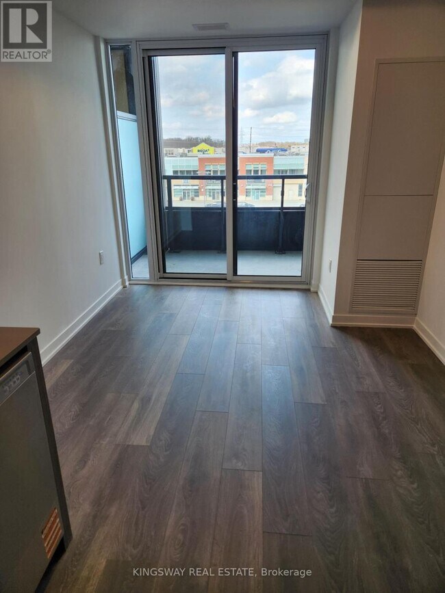 Photo - 4878 Powers Cmn Unité 425