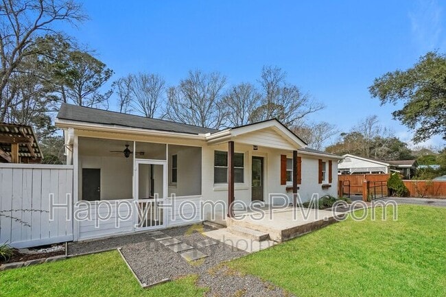 Photo - 3459 Johan Blvd