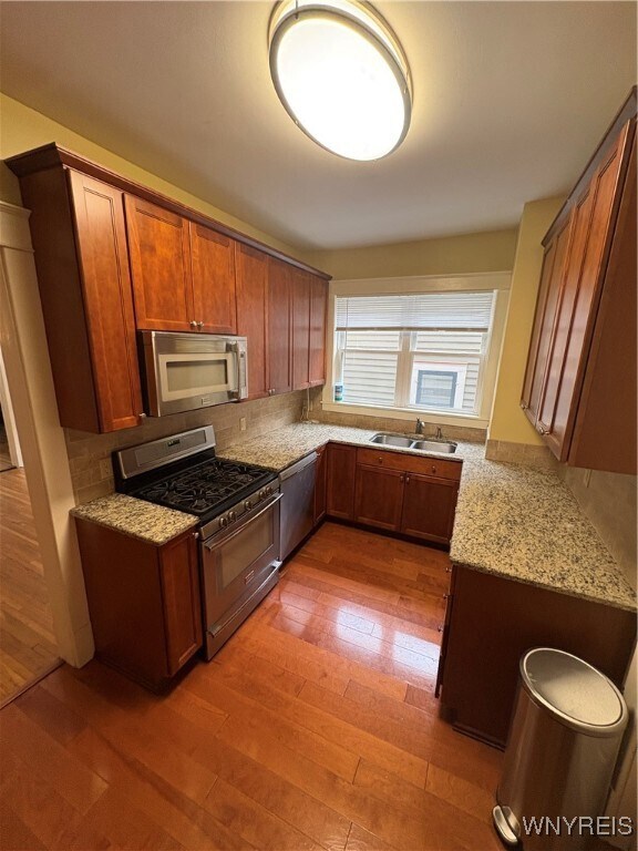 Building Photo - 114 Ashland Ave Rental